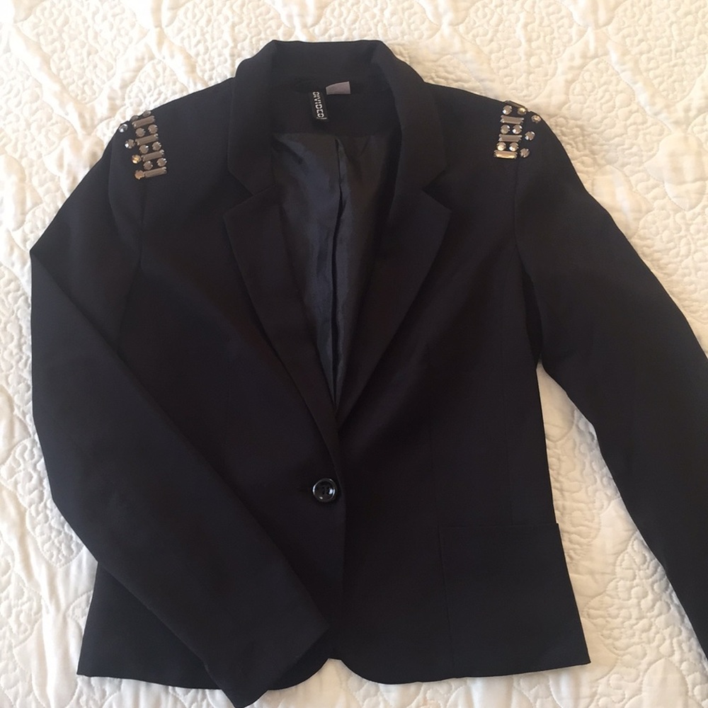 Black blazer with embellished shoulder